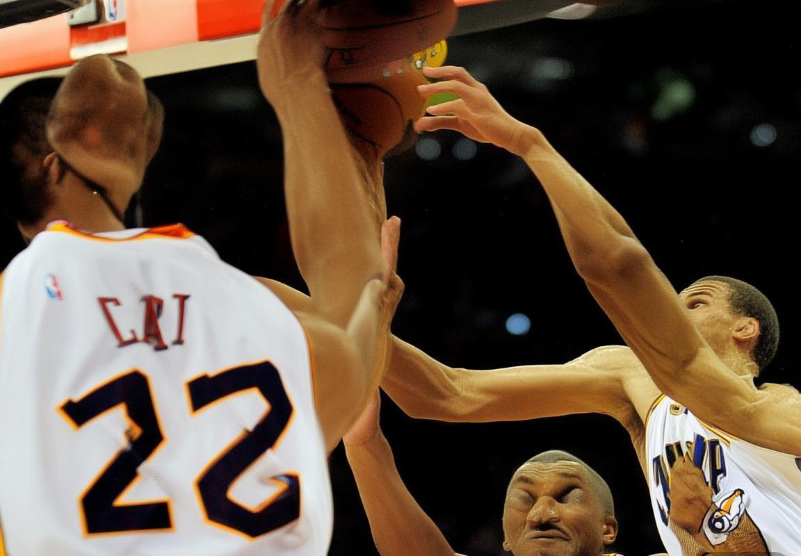 2006-07 NBA姚麦对决奥尼尔韦德：经典火箭热火巅峰之战(图2)